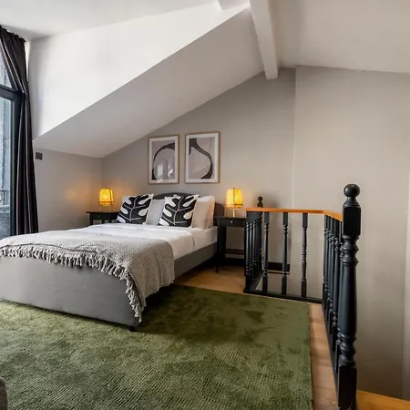 4-bedroom House With Private Terrace And 2 Bathrooms Appartement