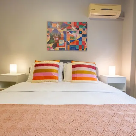 Appartement 4-bedroom House With Private Terrace And 2 Bathrooms