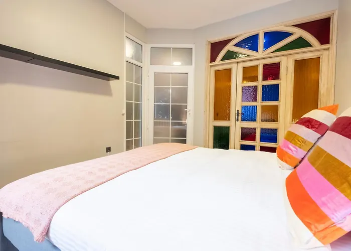 4-bedroom House With Private Terrace And 2 Bathrooms Daire