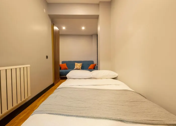 4-bedroom House With Private Terrace And 2 Bathrooms İstanbul