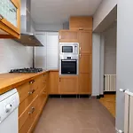 4-bedroom House With Private Terrace And 2 Bathrooms Apartamento