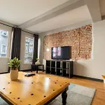 Apartamento 4-bedroom House With Private Terrace And 2 Bathrooms Estambul