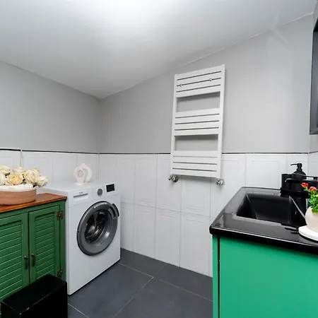 4-bedroom House With Private Terrace And 2 Bathrooms * İstanbul