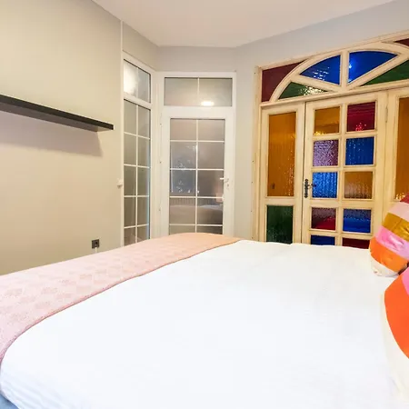 4-bedroom House With Private Terrace And 2 Bathrooms 아파트