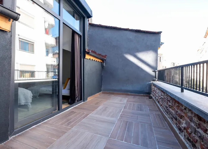 Apartamento 4-bedroom House With Private Terrace And 2 Bathrooms Istambul