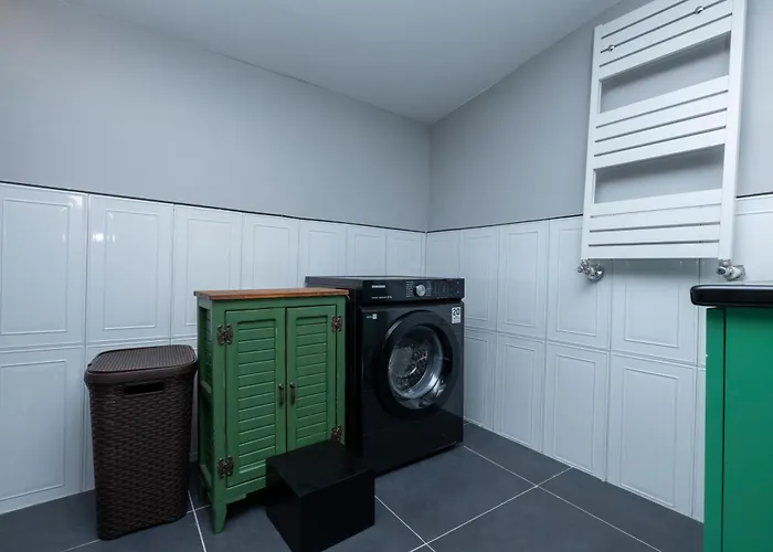 4-bedroom House With Private Terrace And 2 Bathrooms Apartamento *