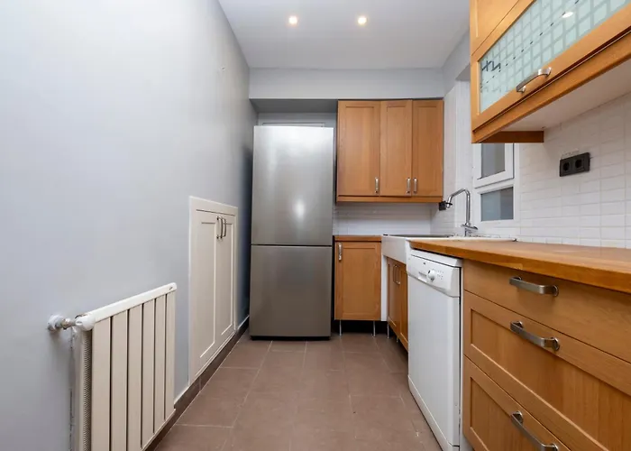 4-bedroom House With Private Terrace And 2 Bathrooms