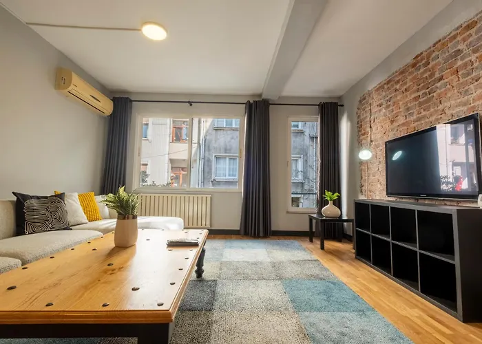 4-bedroom House With Private Terrace And 2 Bathrooms Apartamento *